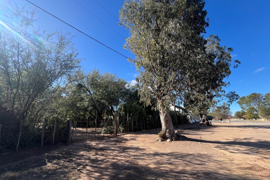 4 Bedroom Property for Sale in Steytlerville Eastern Cape